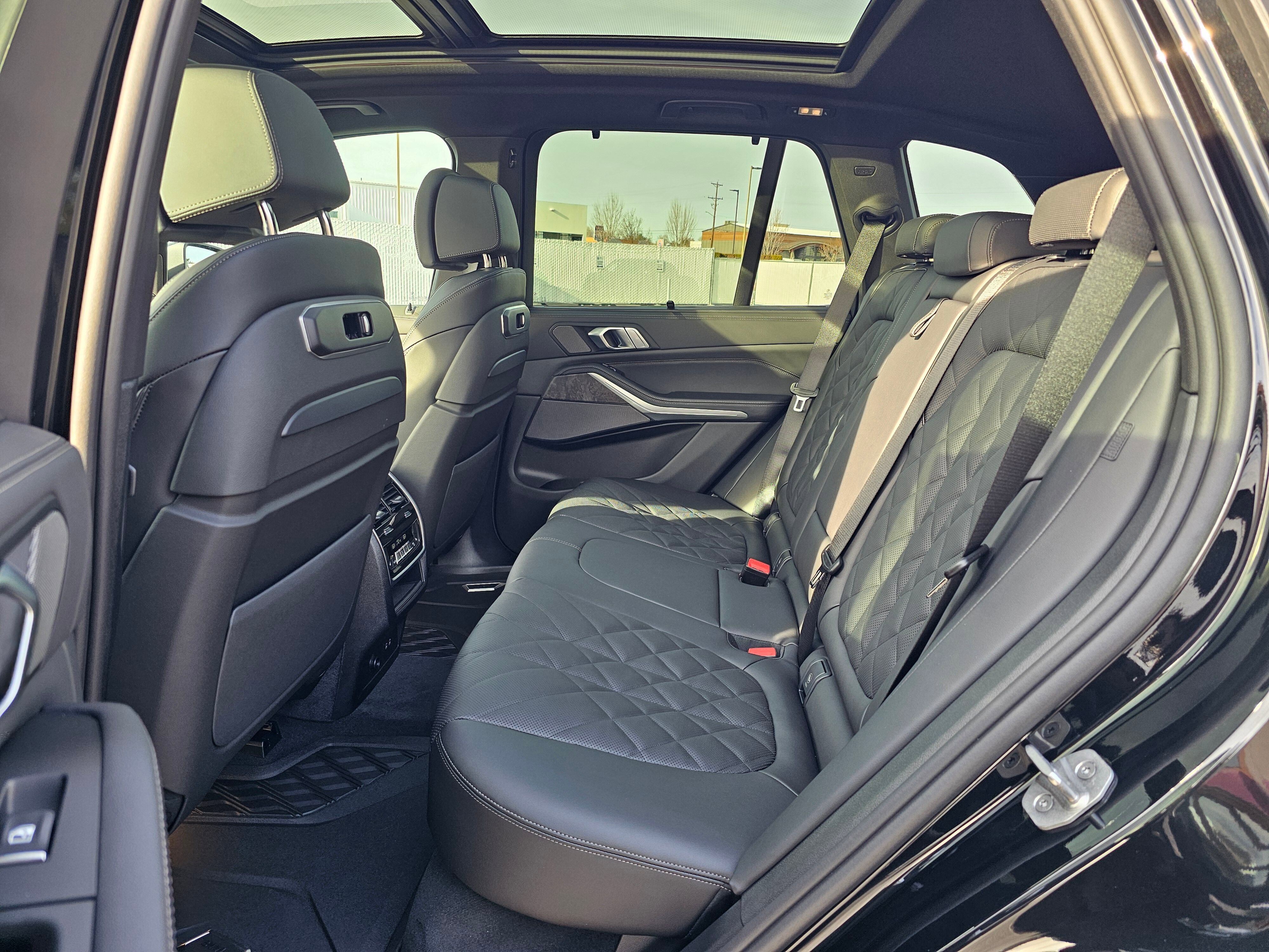 New 2026 BMW X5 xDrive40i w/ Executive Package image 46