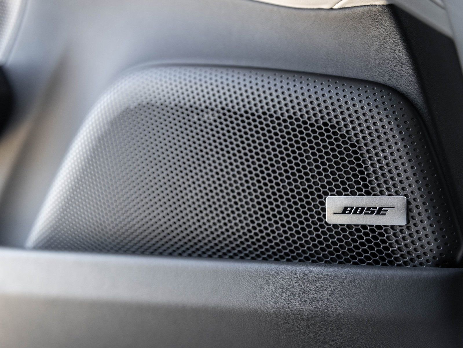 New 2026 Porsche Panamera 4 AWD/4WD image 21