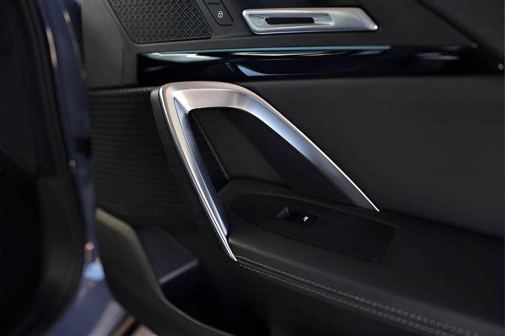 Used 2023 BMW X1 xDrive28i w/ Convenience Package image 65