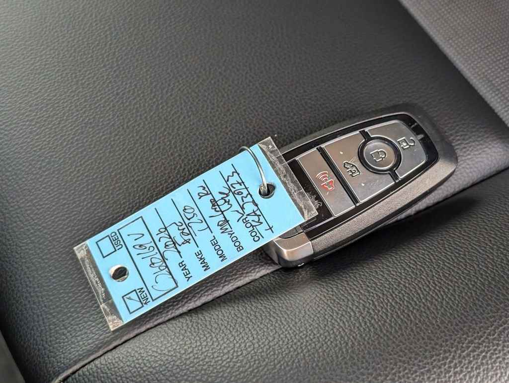 New 2026 Ford Transit 250 148 Medium Roof w/ Load Area Protection Package image 28