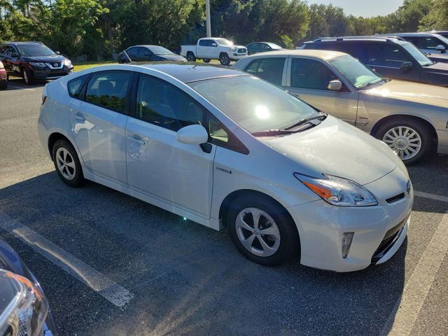 Used 2015 Toyota Prius Three w/ Solar Roof Package image 3