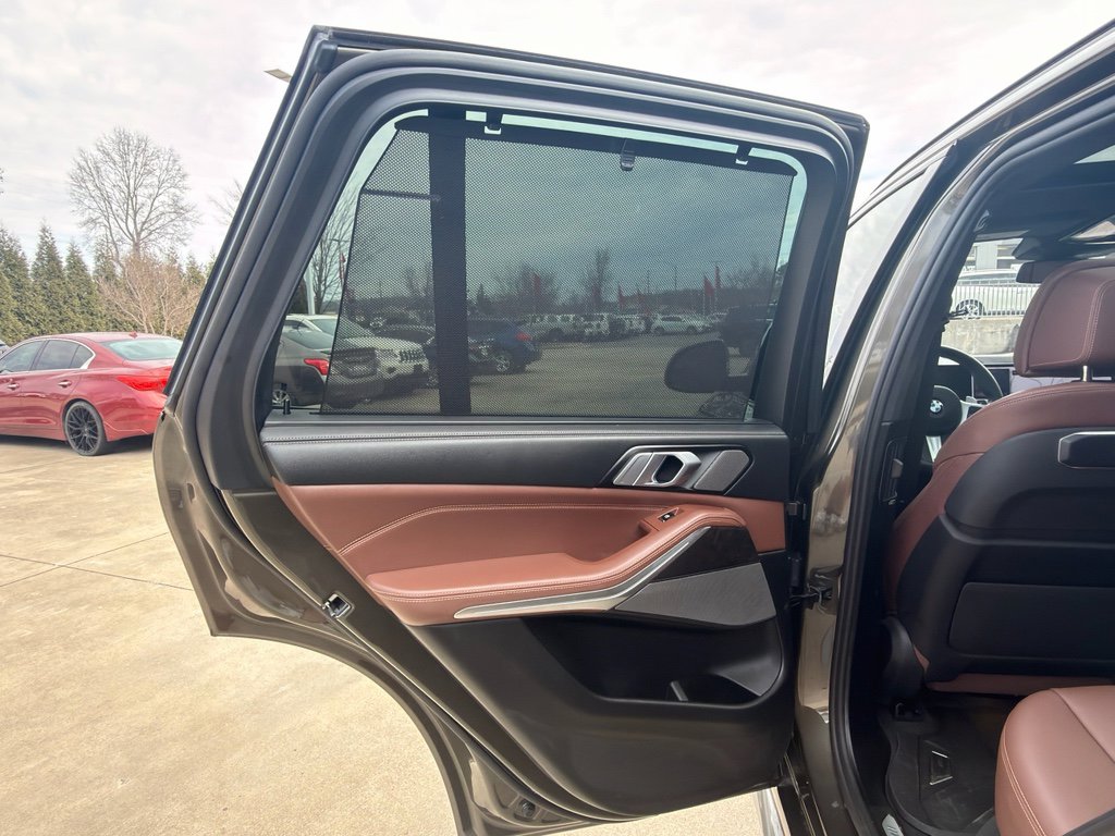 Used 2026 BMW X5 sDrive40i w/ M Sport Package image 22
