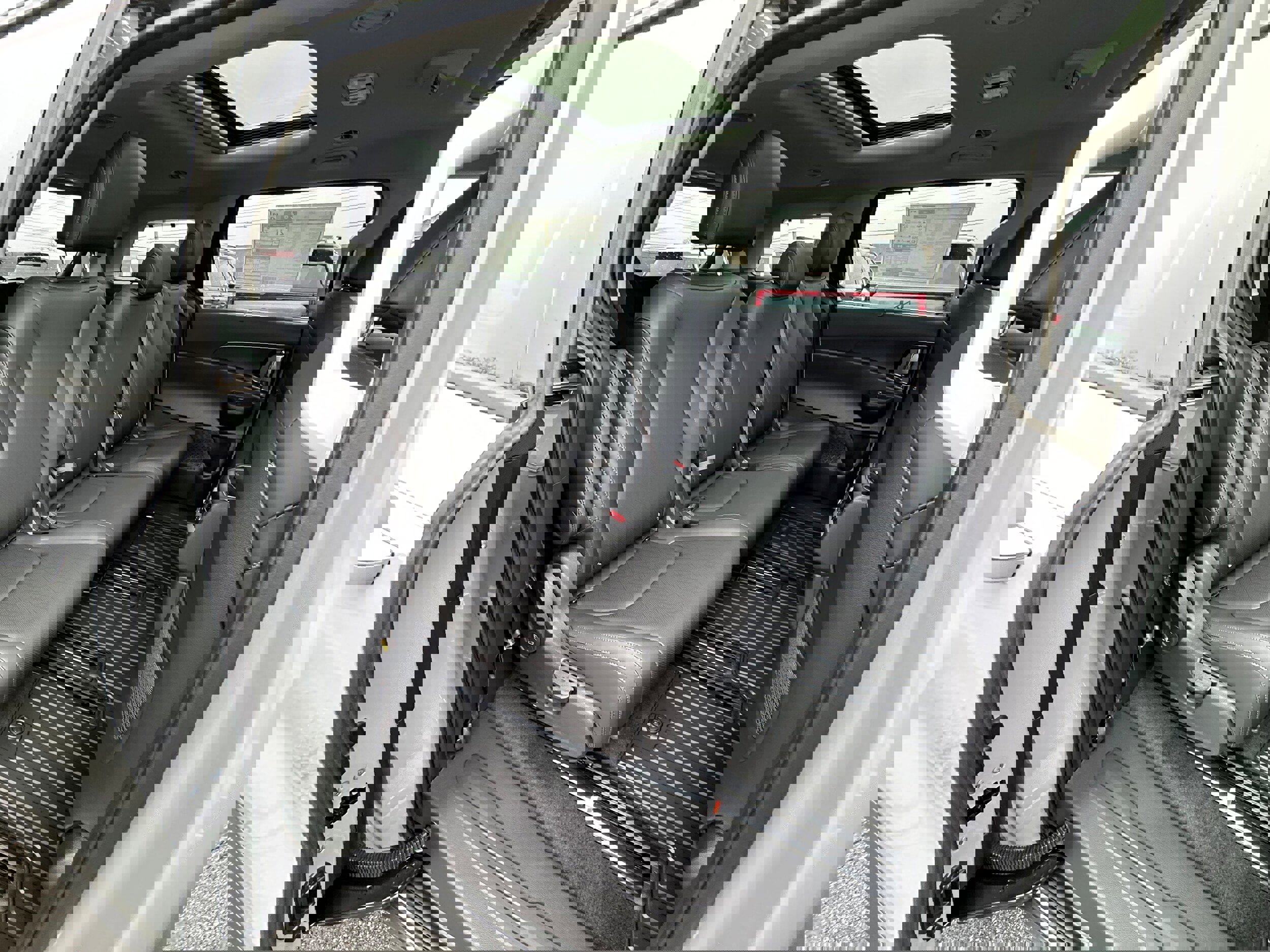 New 2026 Kia Carnival SX image 15