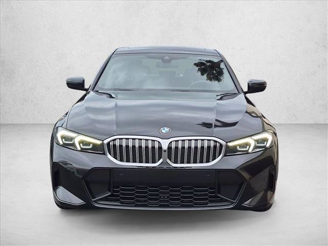 Used 2023 BMW 330i Sedan w/ M Sport Package RWD image 2