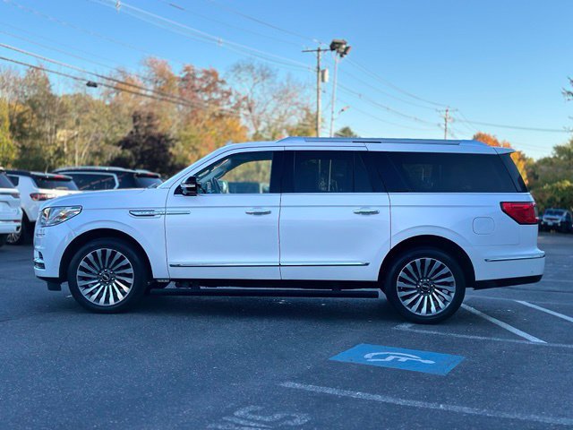 Used 2019 Lincoln Navigator L Reserve AWD/4WD image 3