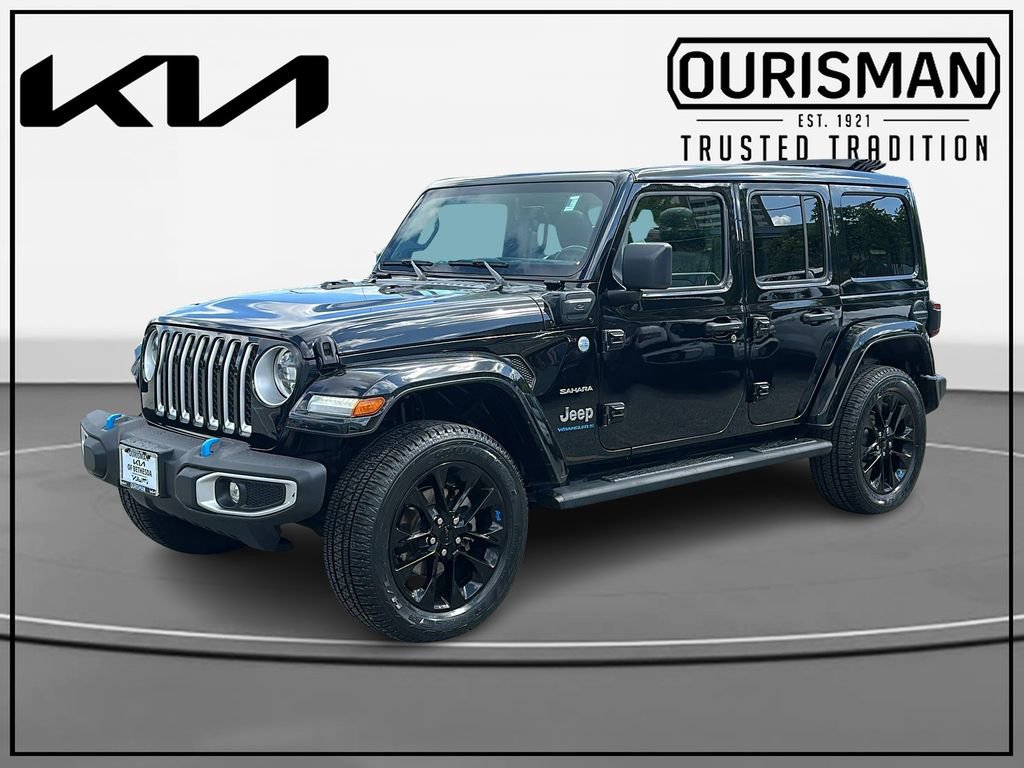 Used 2023 Jeep Wrangler Unlimited Sahara w/ Cold Weather Group AWD/4WD image 2