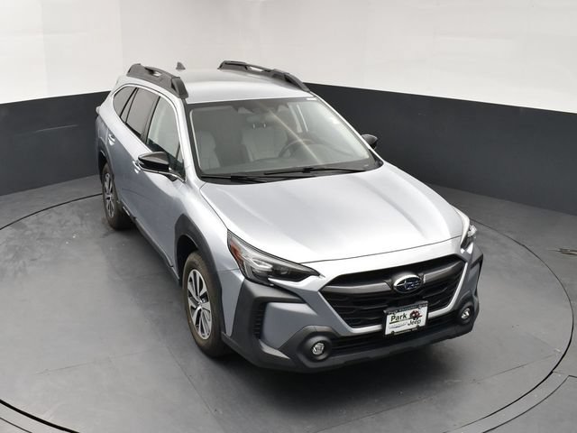 Used 2023 Subaru Outback Premium AWD/4WD image 13