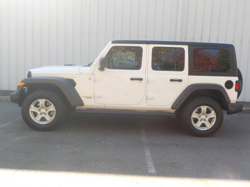 Used 2019 Jeep Wrangler Unlimited Sport S image 2