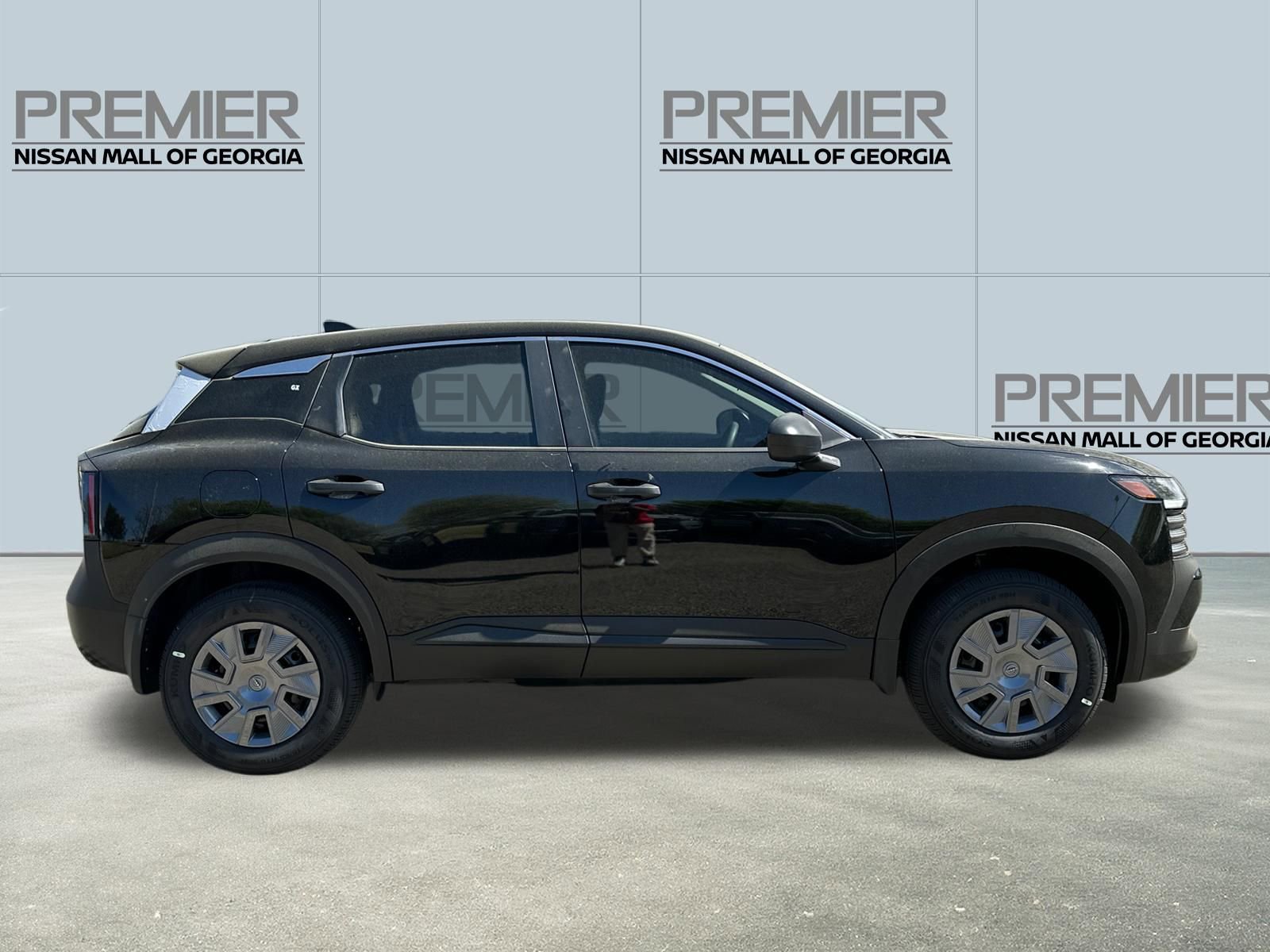 New 2026 Nissan Kicks S image 4