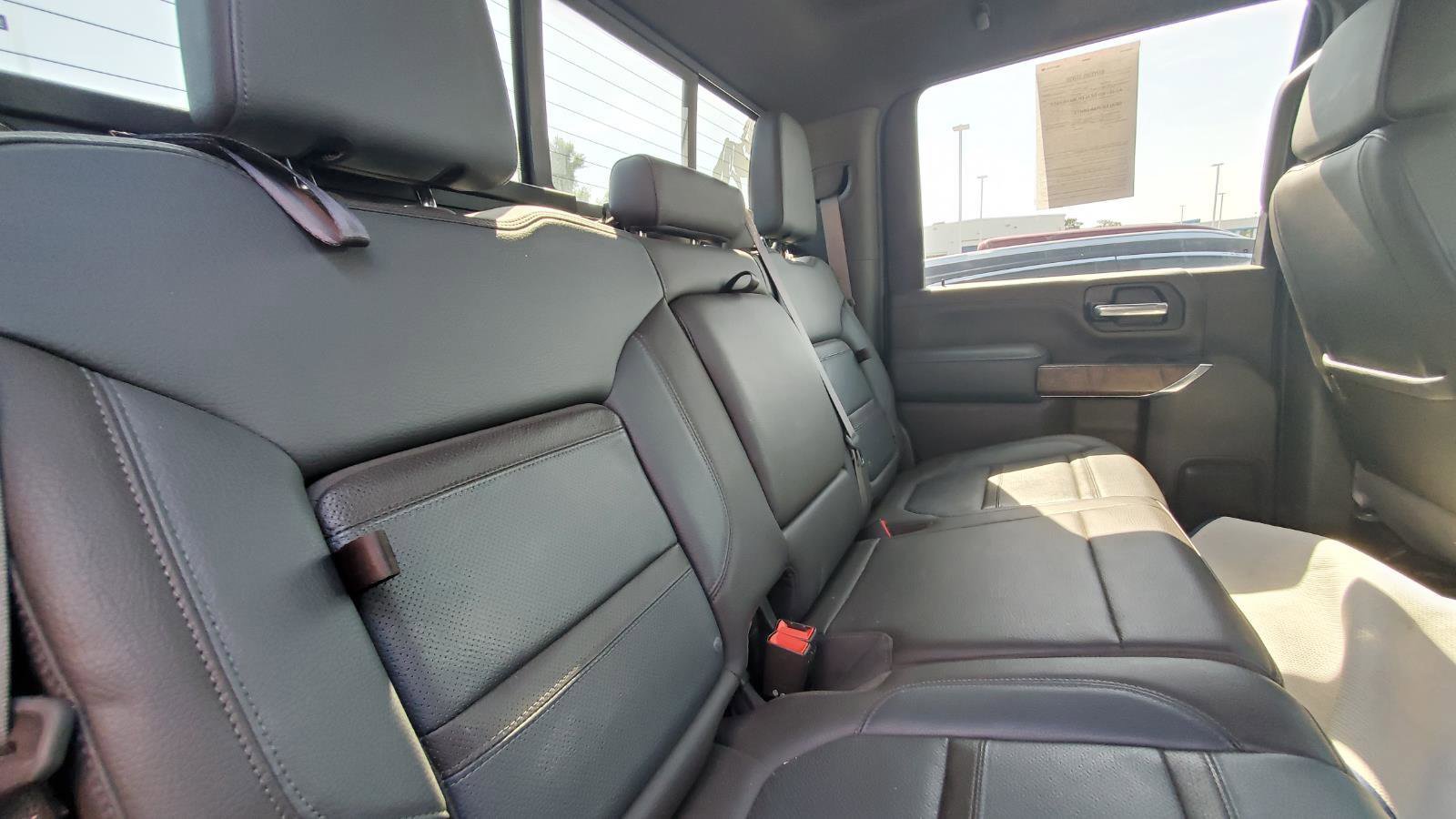 Used 2020 GMC Sierra 2500 Denali w/ Gooseneck/5TH Wheel Package AWD/4WD image 6