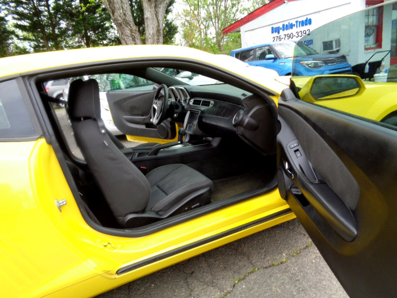 Used 2012 Chevrolet Camaro LT image 17