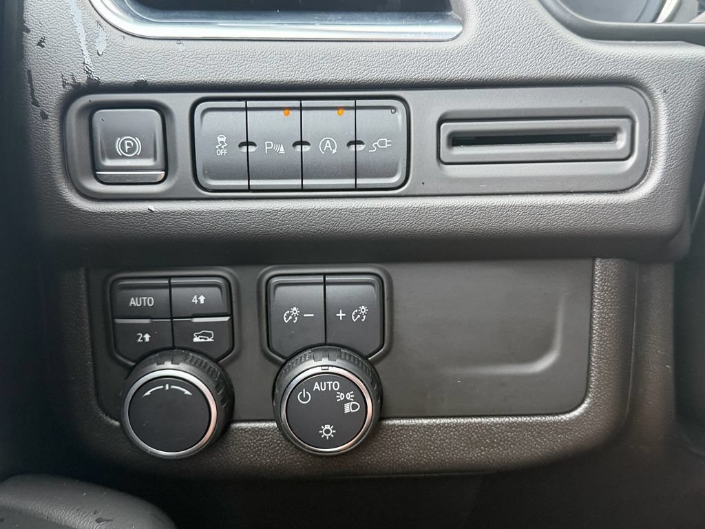 Certified 2021 Chevrolet Tahoe LT AWD/4WD image 33