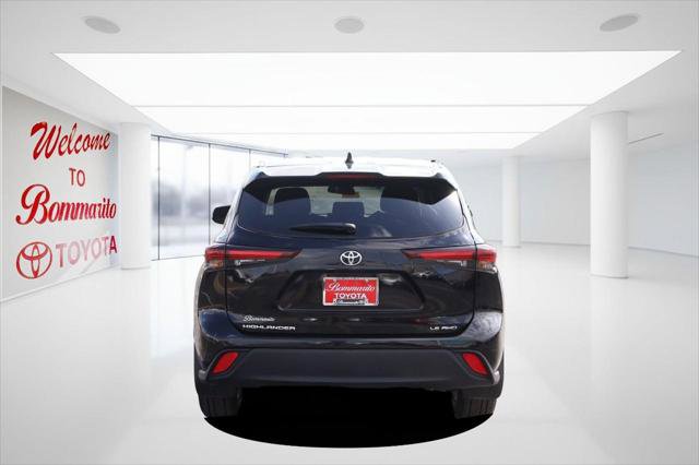 Certified 2024 Toyota Highlander LE image 6