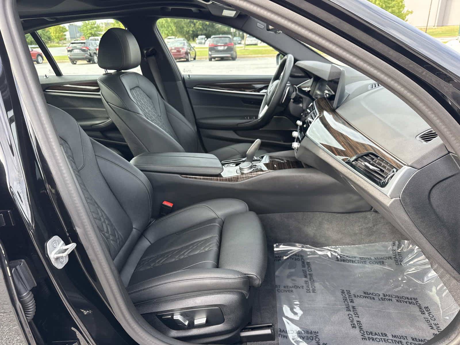 Used 2023 BMW 530i xDrive w/ Premium Package AWD/4WD image 28
