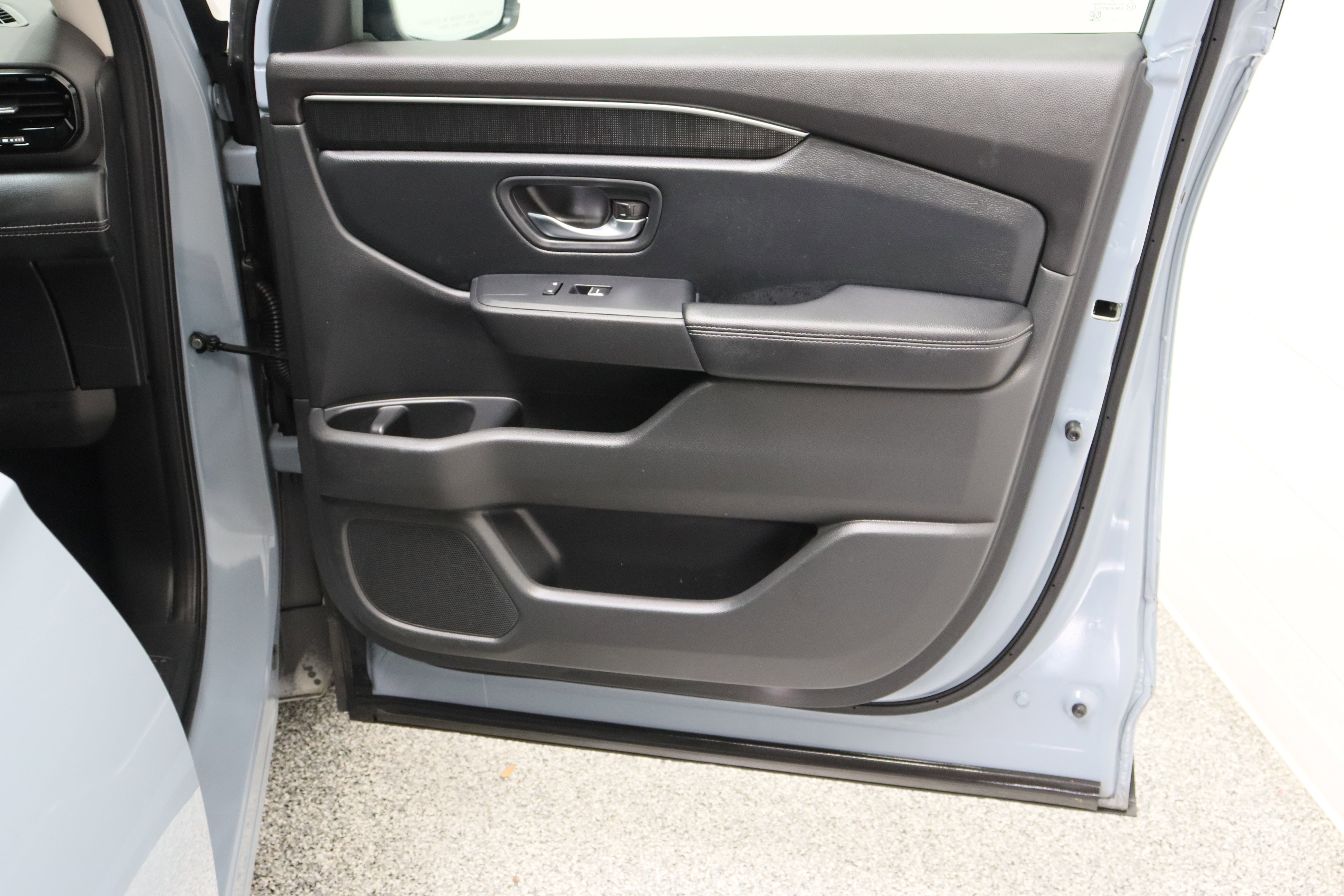 Used 2023 Honda Pilot Elite image 39