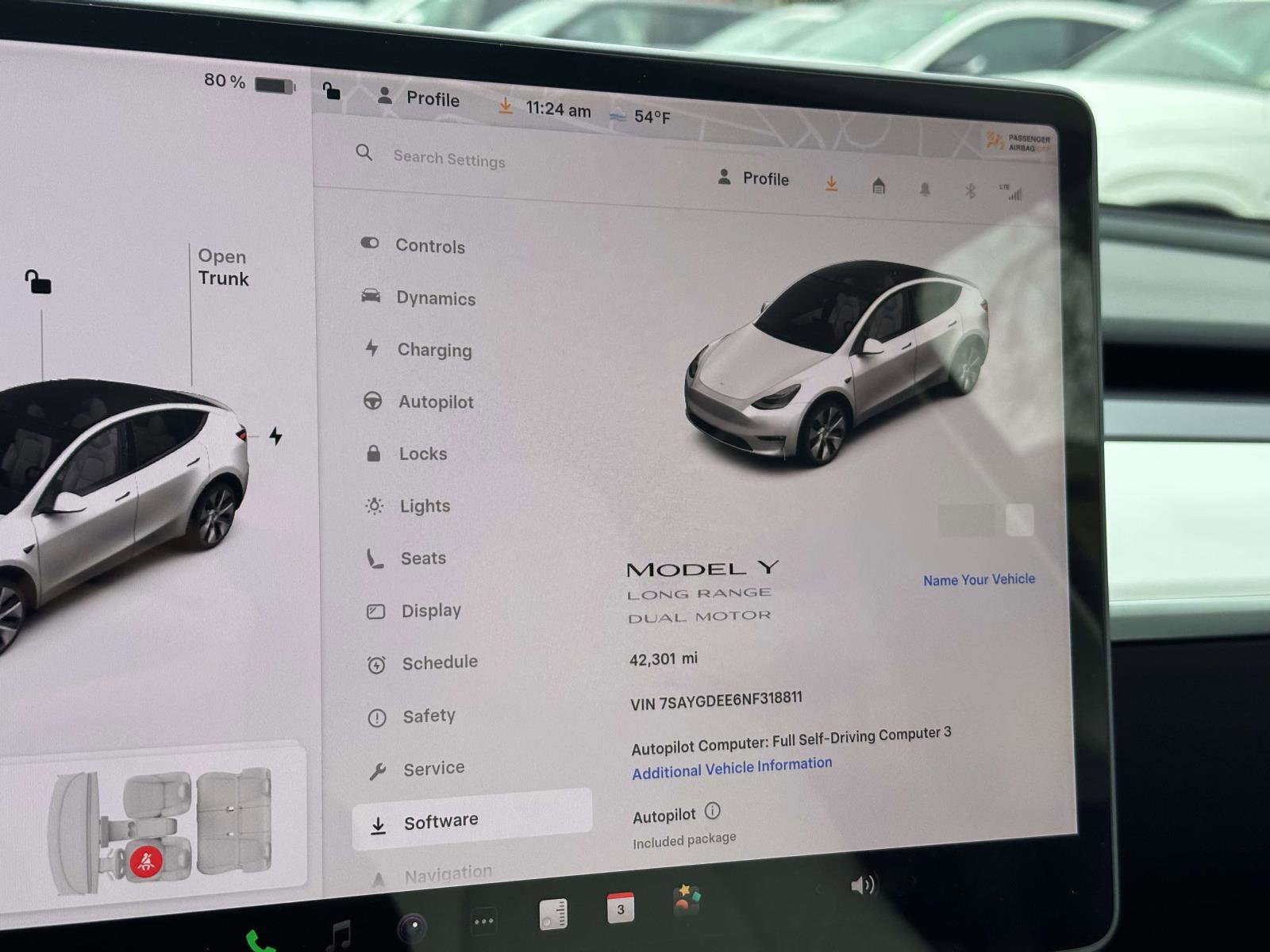 Used 2022 Tesla Model Y Long Range AWD/4WD image 37