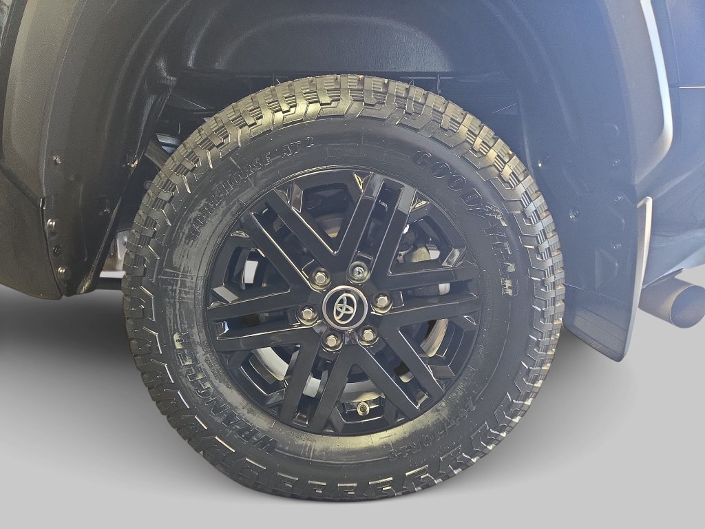 Used 2025 Toyota Tundra SR5 AWD/4WD image 33