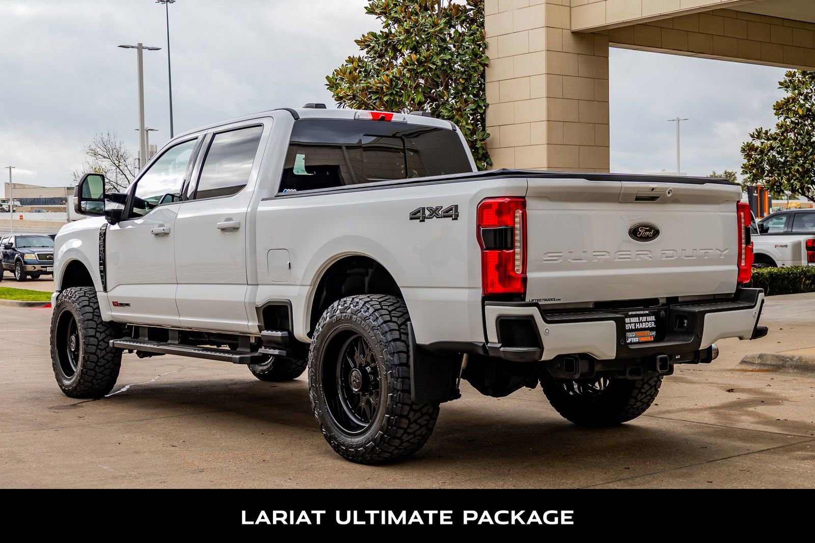 Used 2024 Ford F350 Lariat w/ Lariat Ultimate Package image 7
