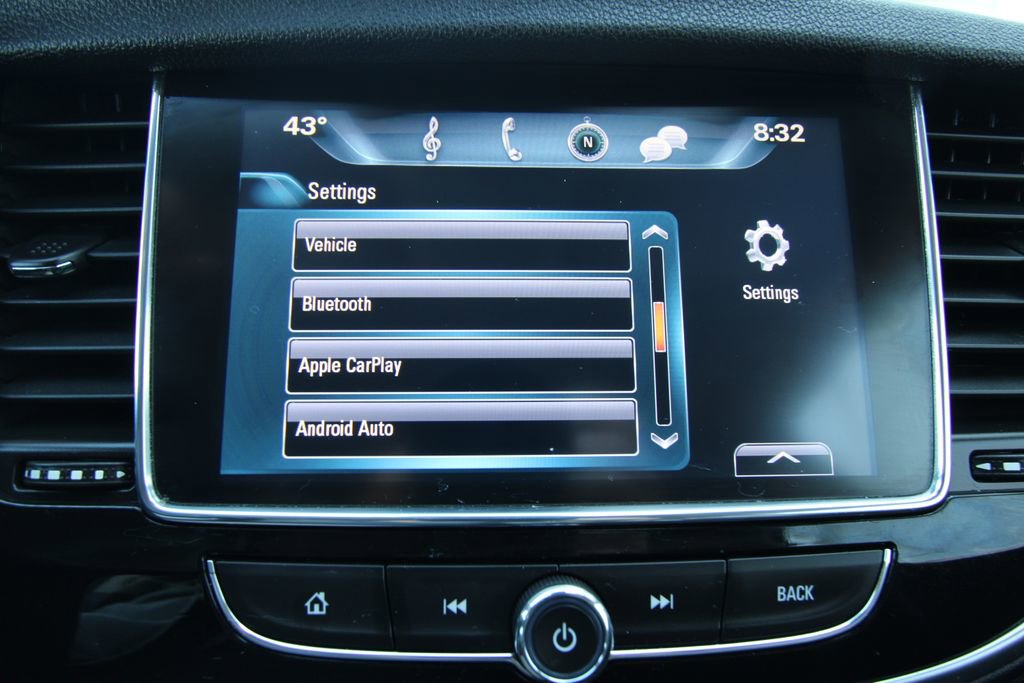 Used 2018 Buick Encore Preferred image 30