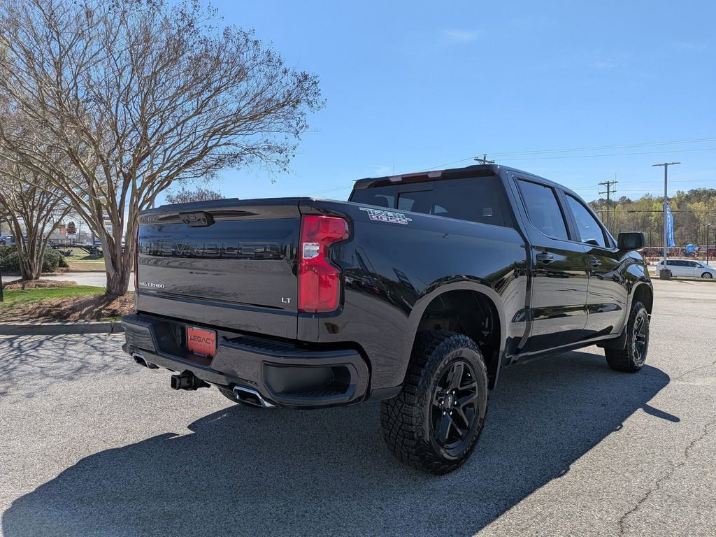 Used 2024 Chevrolet Silverado 1500 LT Trail Boss w/ Convenience Package II image 8