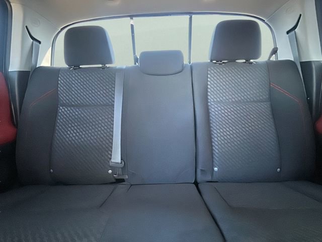 Used 2023 Toyota Tacoma SR5 w/ Technology Package image 17