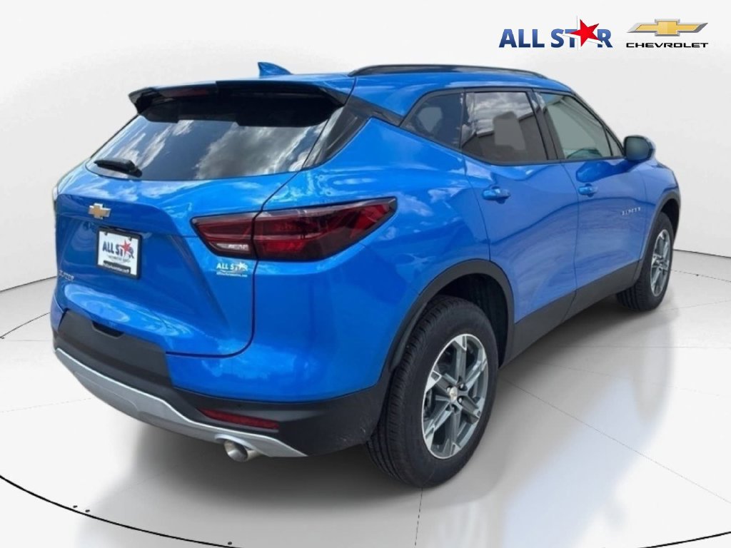 New 2026 Chevrolet Blazer LT w/ Convenience Package FWD image 6