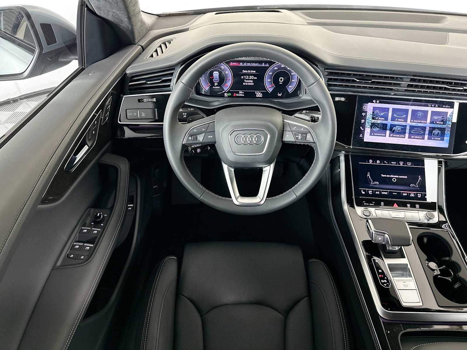 New 2025 Audi Q8 Prestige image 21