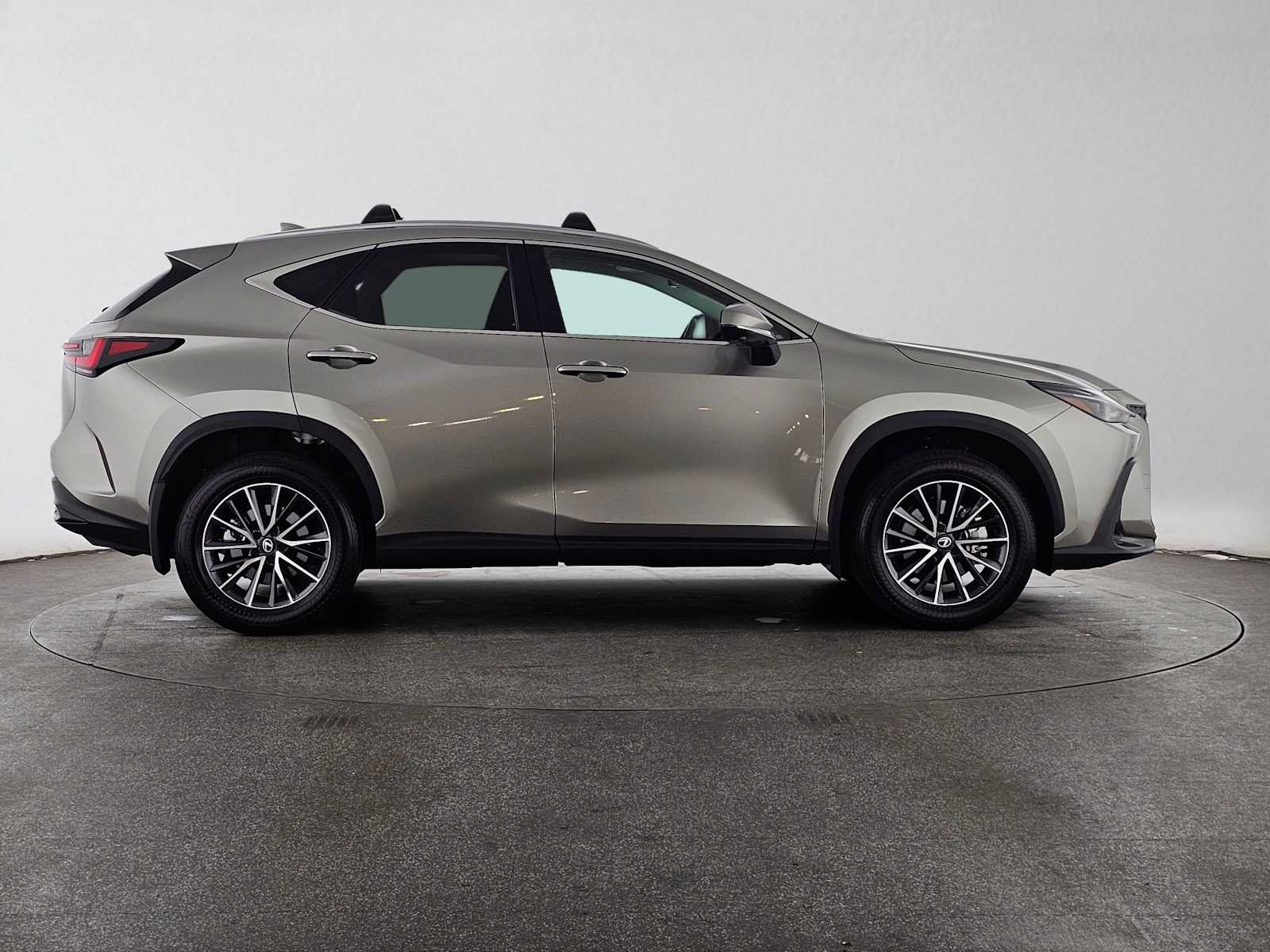 Certified 2026 Lexus NX 350 AWD w/ Accessory Package (2T) image 2