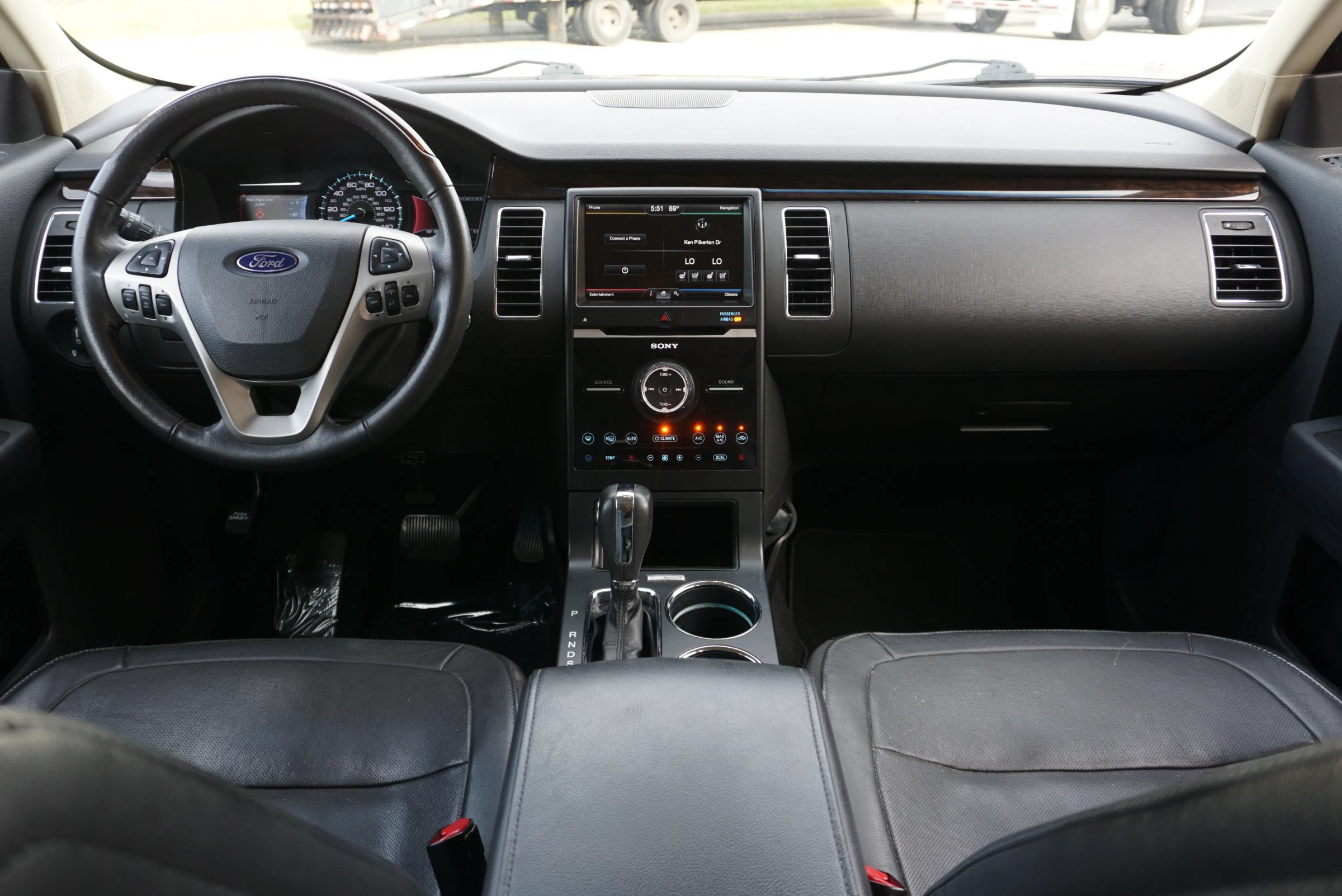 Used 2014 Ford Flex Limited w/ Equipment Group 301A FWD image 22