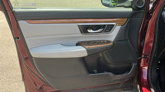 Used 2019 Honda CR-V Touring image 9