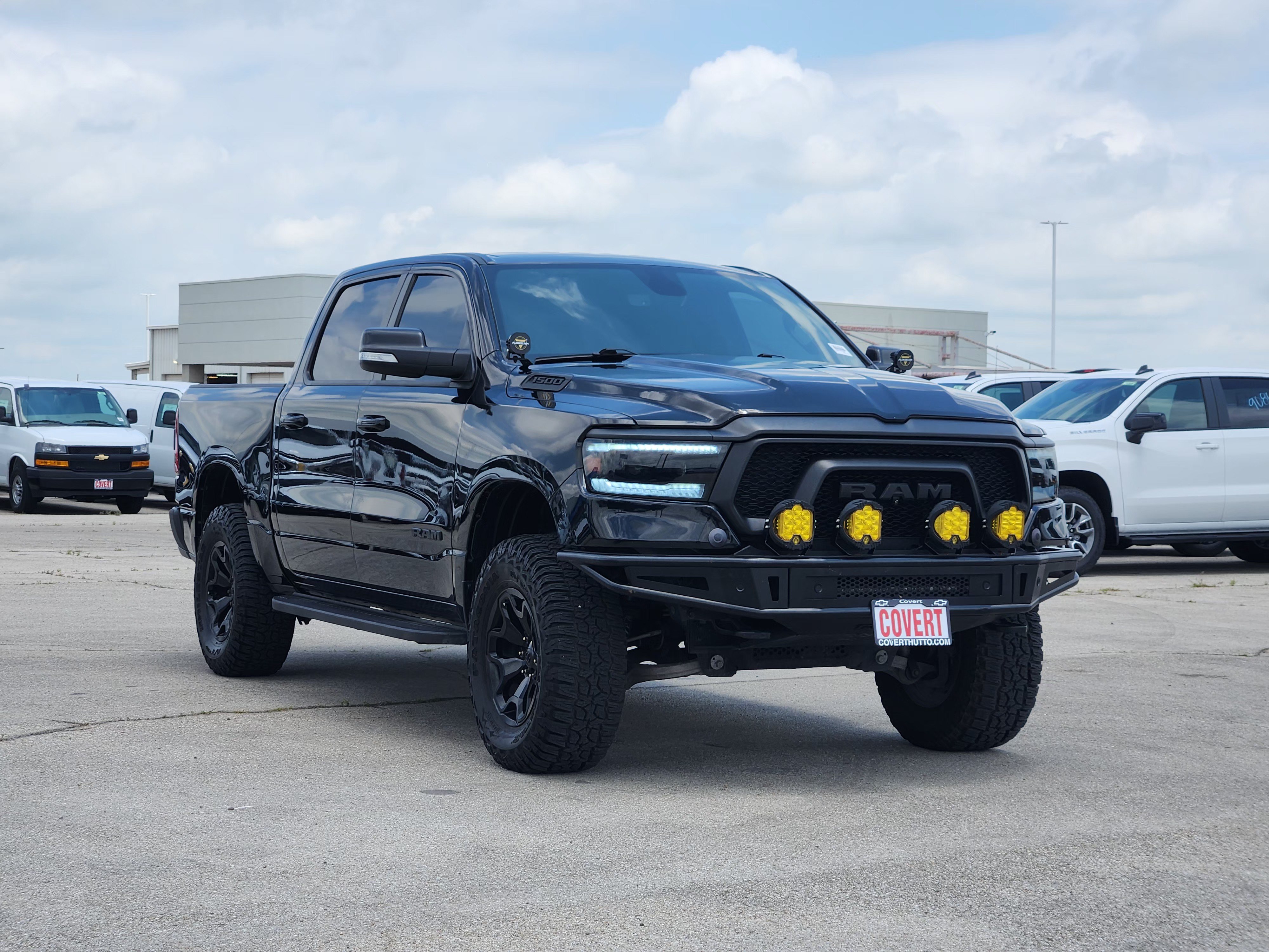 Used 2022 RAM 1500 Big Horn AWD/4WD image 3