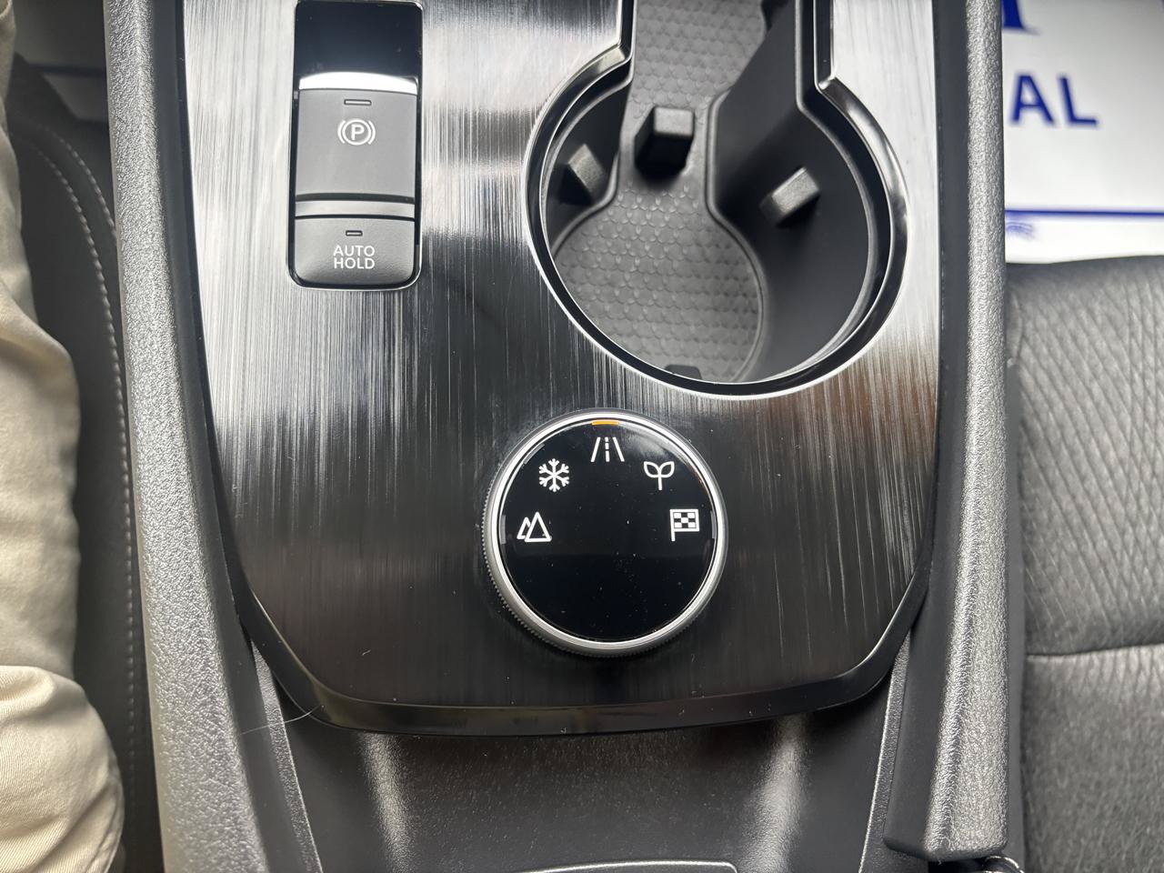 Used 2026 Nissan Rogue SV AWD/4WD image 23