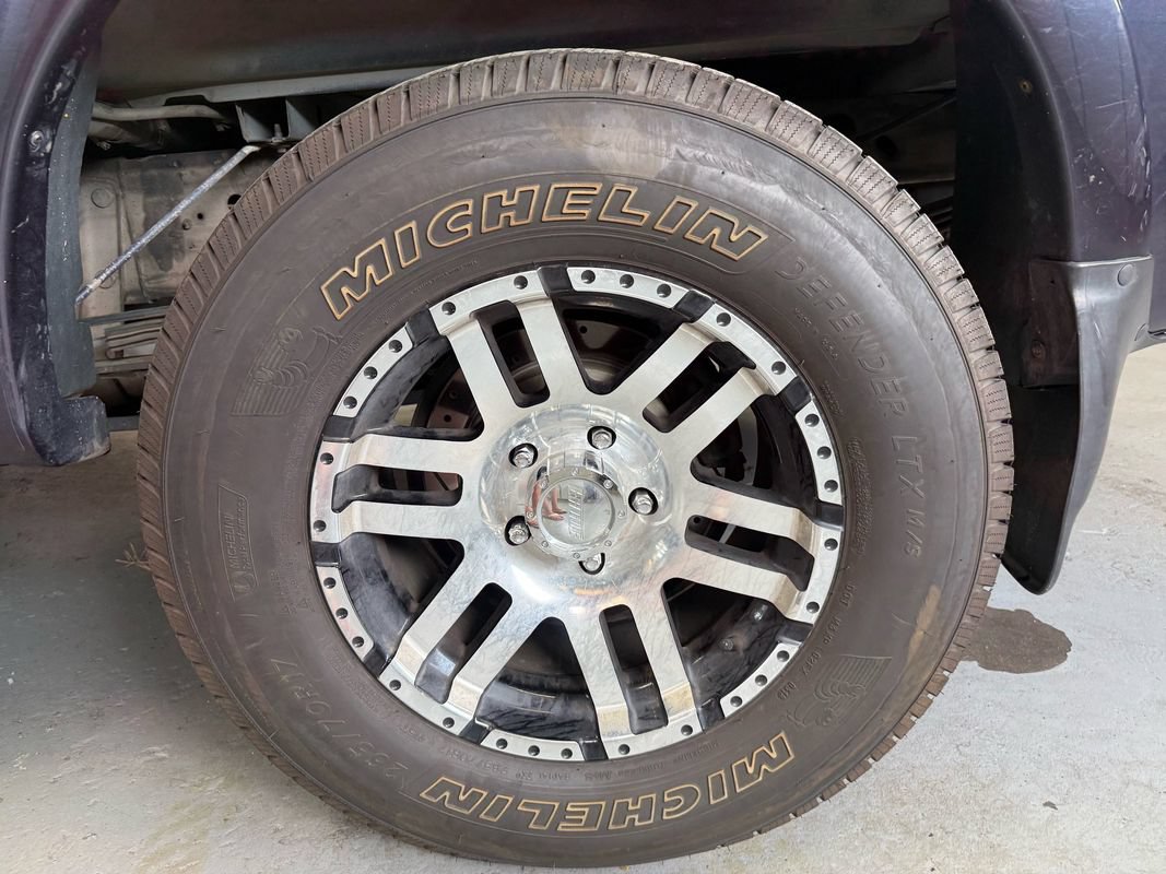 Used 2001 Ford F150 XLT AWD/4WD image 14