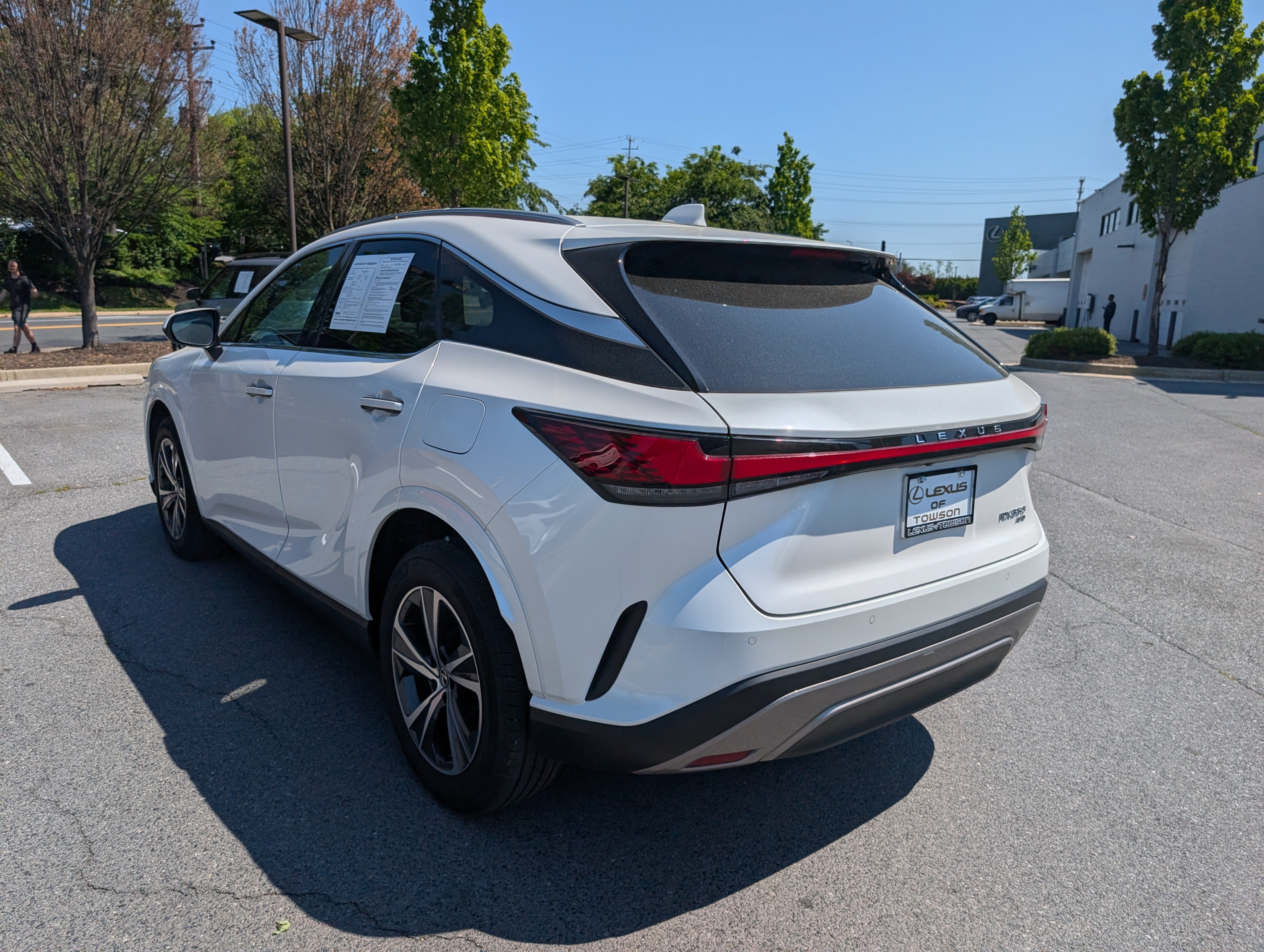 Used 2023 Lexus RX 350 Premium w/ Accessory Package (Z1) AWD/4WD image 5