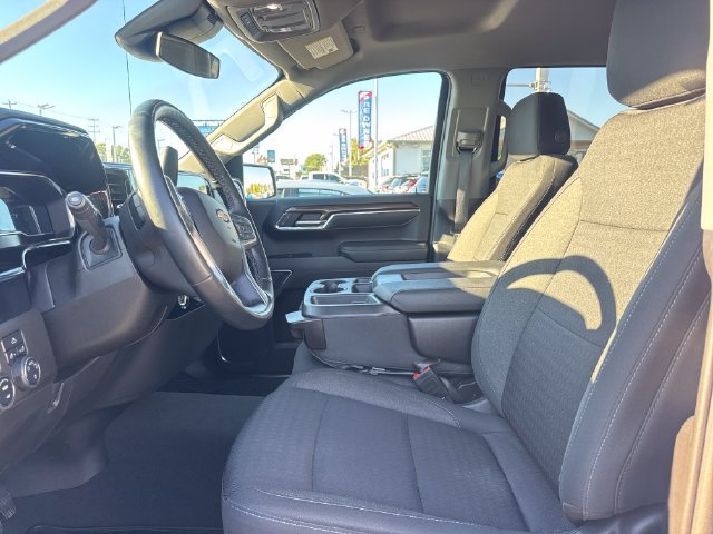 Used 2023 Chevrolet Silverado 1500 LT AWD/4WD image 13