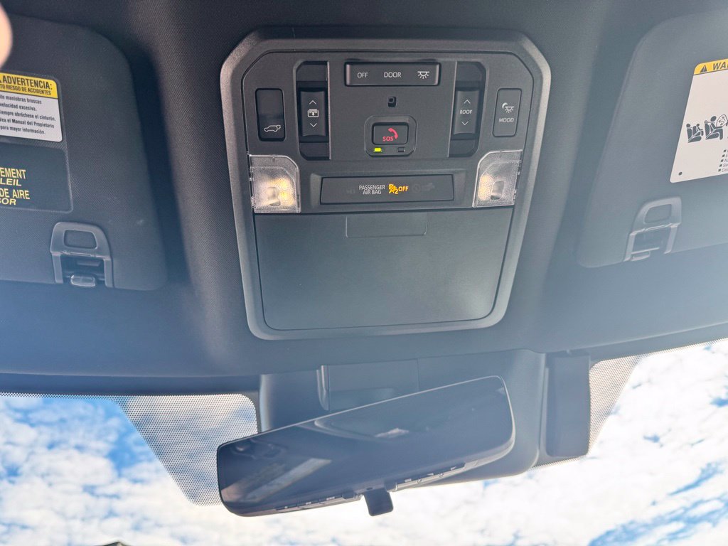 Used 2025 Toyota Sequoia Platinum AWD/4WD image 19