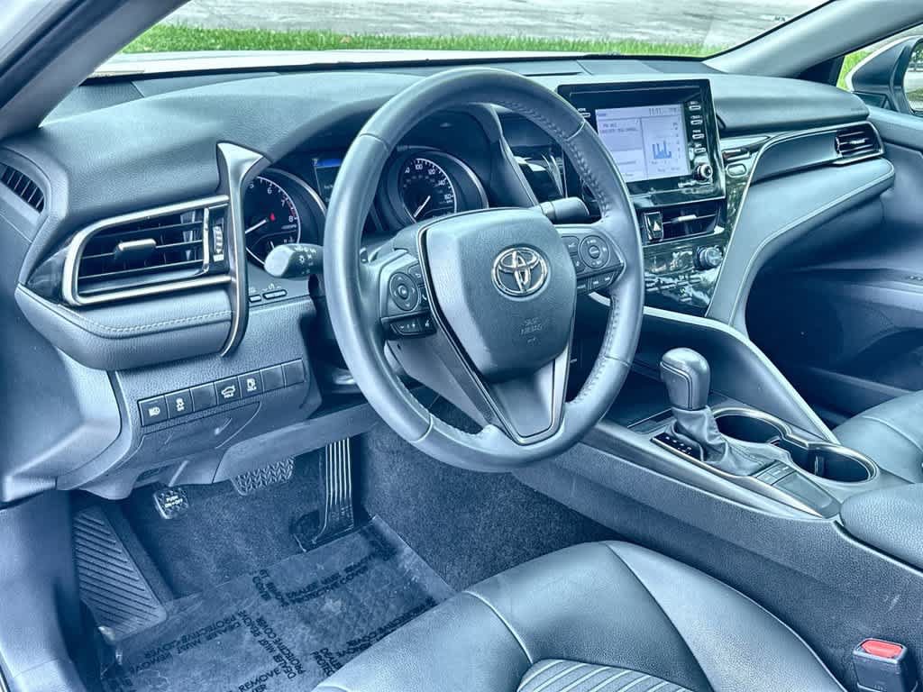 Used 2024 Toyota Camry SE w/ Convenience Package FWD image 13