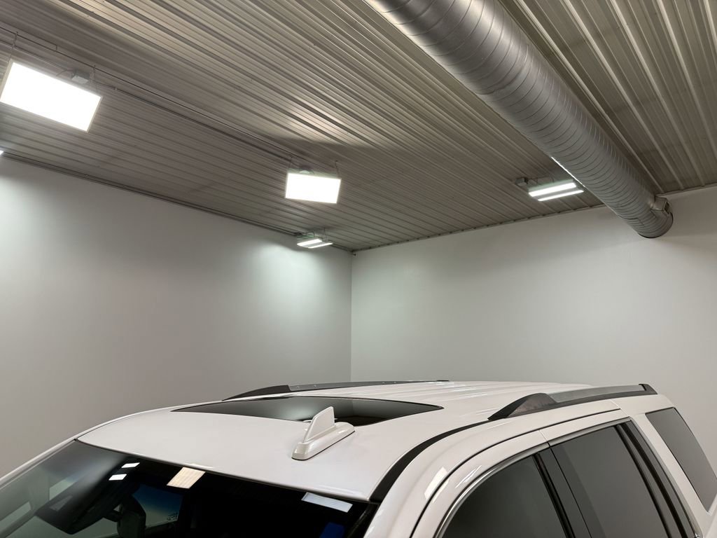 Used 2020 GMC Yukon Denali w/ Open Road Package image 42