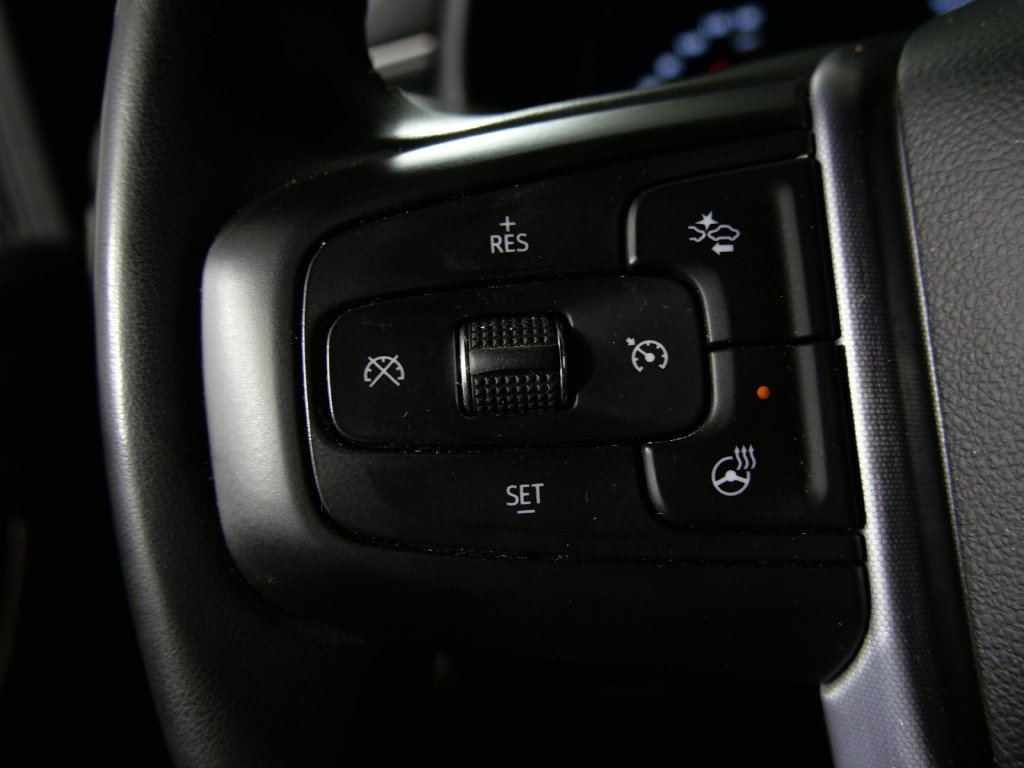 Used 2023 GMC Yukon SLT w/ SLT Premium Package AWD/4WD image 24
