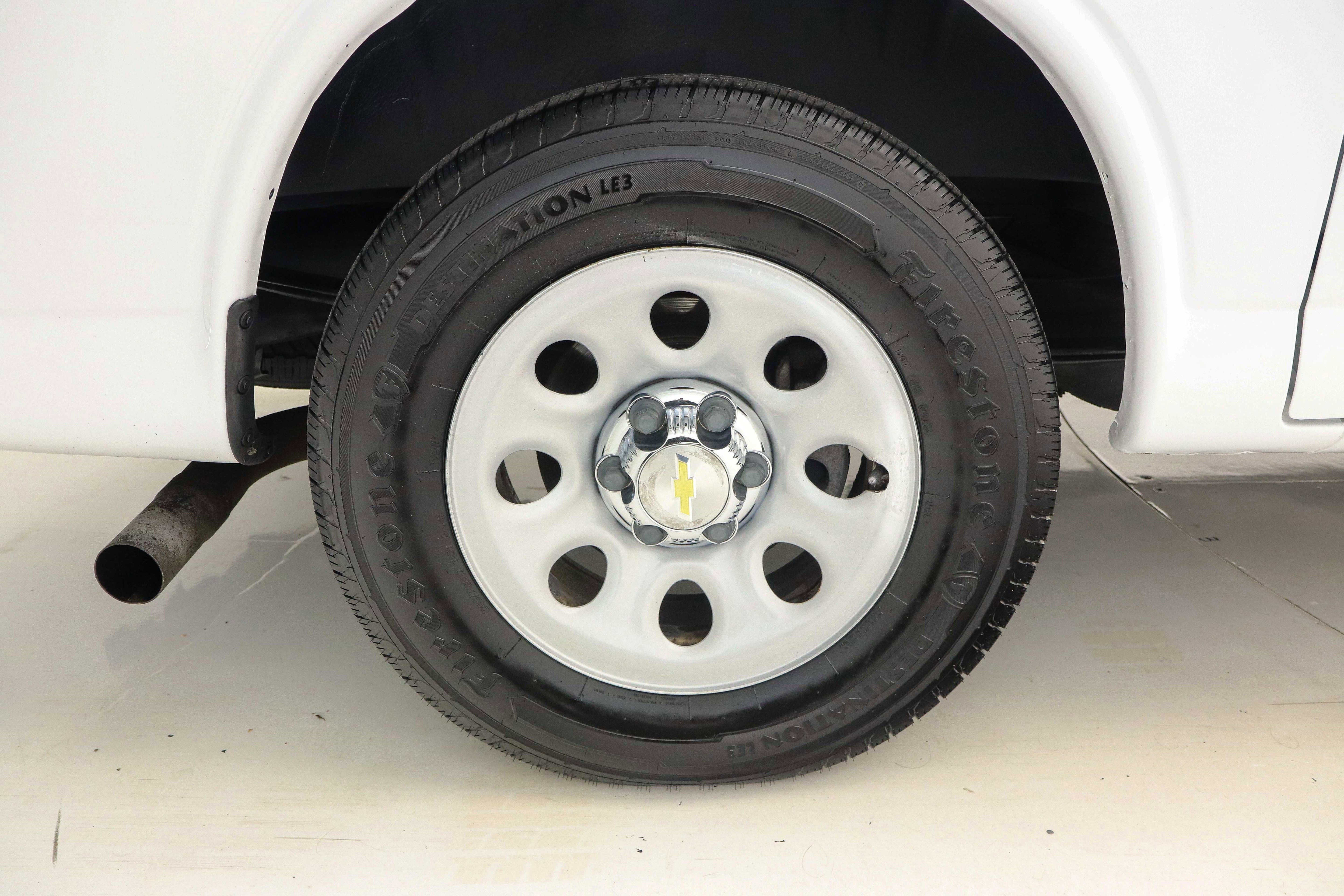 Used 2014 Chevrolet Express 1500 LT w/ LT Preferred Equipment Group image 29