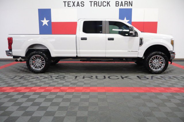 Used 2018 Ford F250 XL w/ Power Equipment Group AWD/4WD image 9