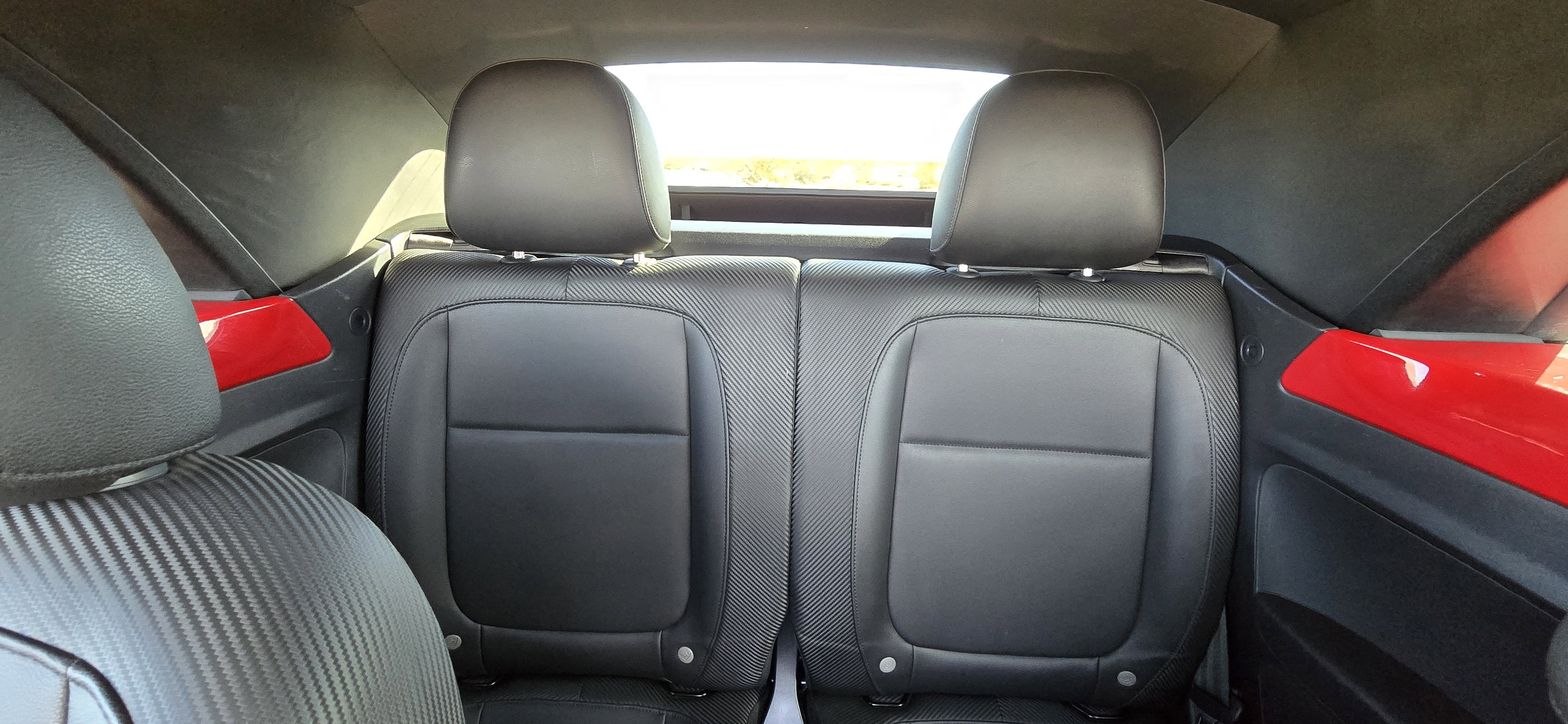 Used 2019 Volkswagen Beetle 2.0T S image 9