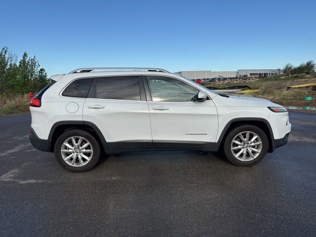 Used 2015 Jeep Cherokee Limited w/ Luxury Group image 2