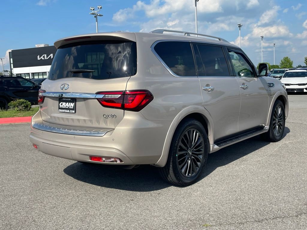 Used 2023 INFINITI QX80 Sensory w/ All-Season Package RWD image 8