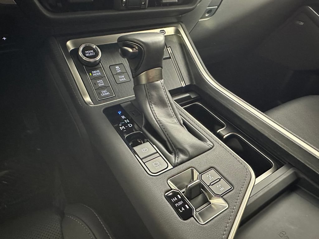 Used 2024 Lexus GX 550 AWD/4WD image 27