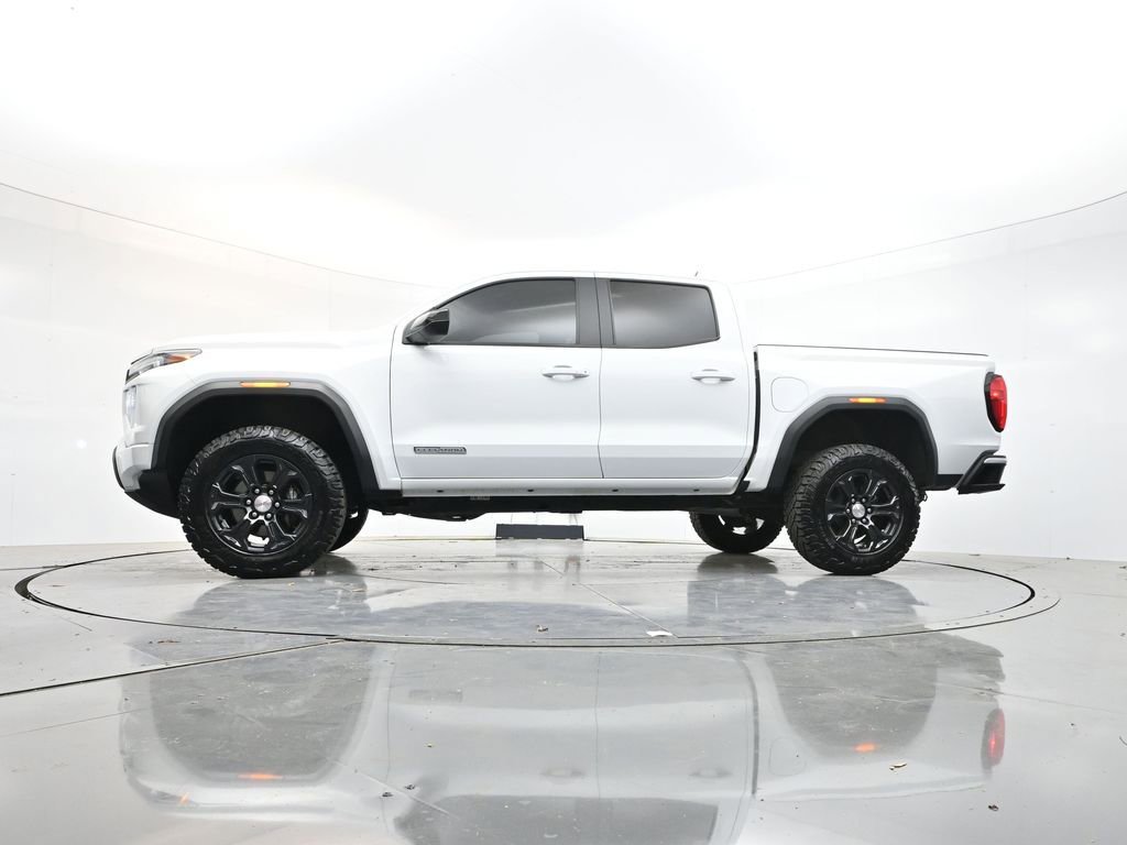 Used 2024 GMC Canyon Elevation image 31