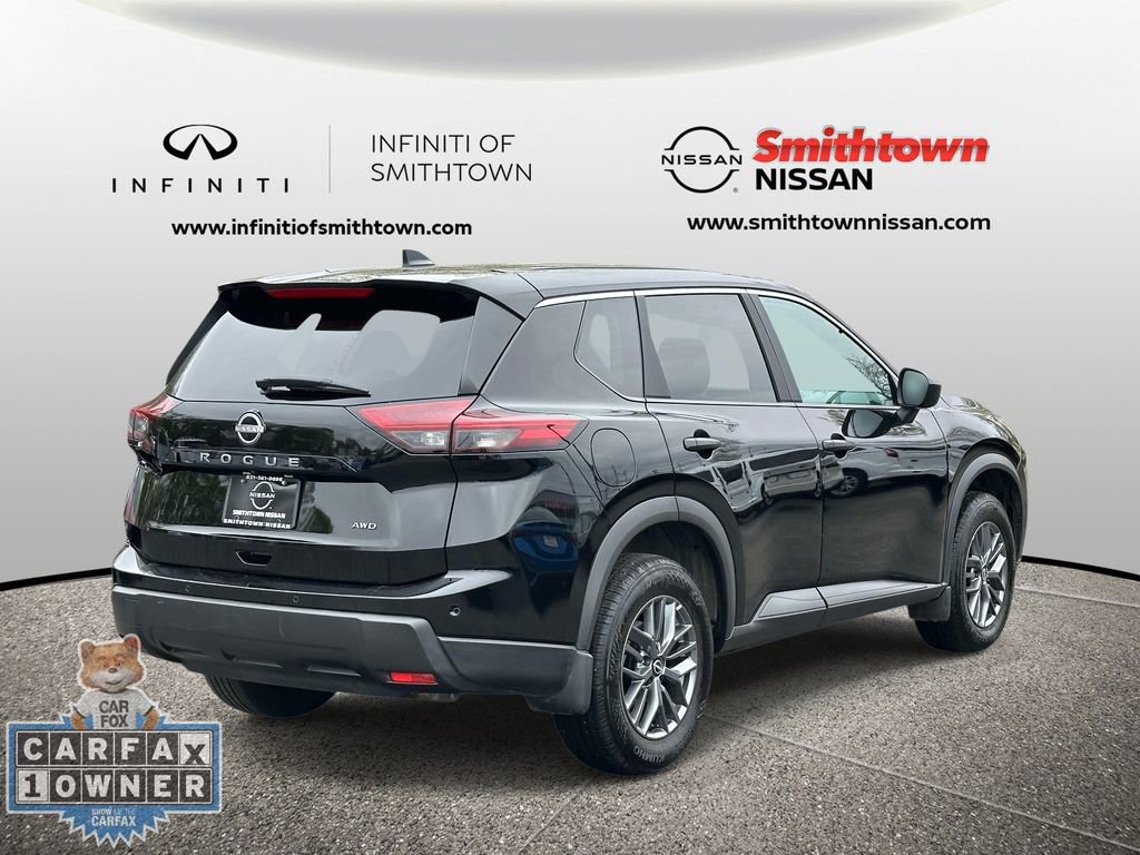 Used 2025 Nissan Rogue S image 8