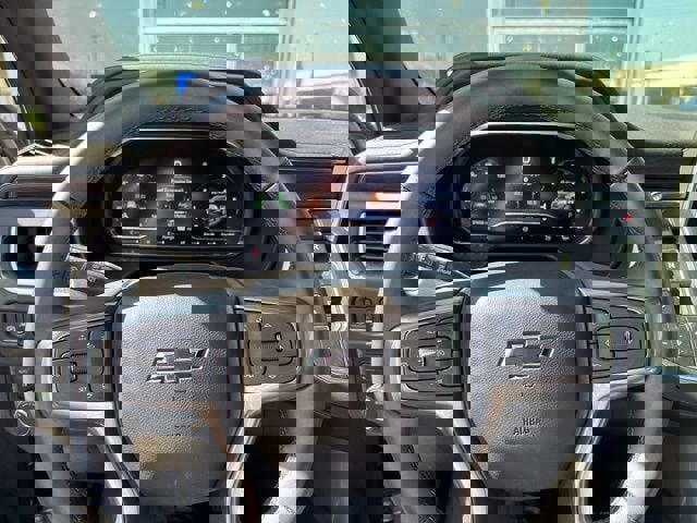 Used 2024 Chevrolet Tahoe Z71 w/ Luxury Package image 12