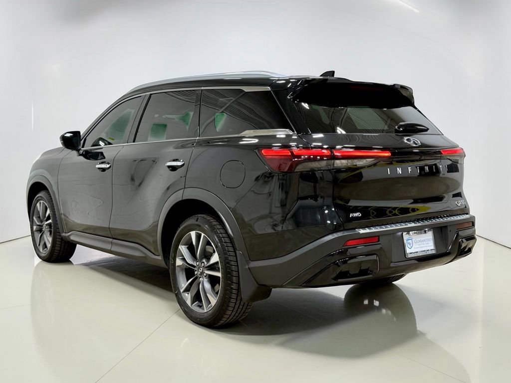 Used 2023 INFINITI QX60 Luxe w/ Performance Audio Package image 17