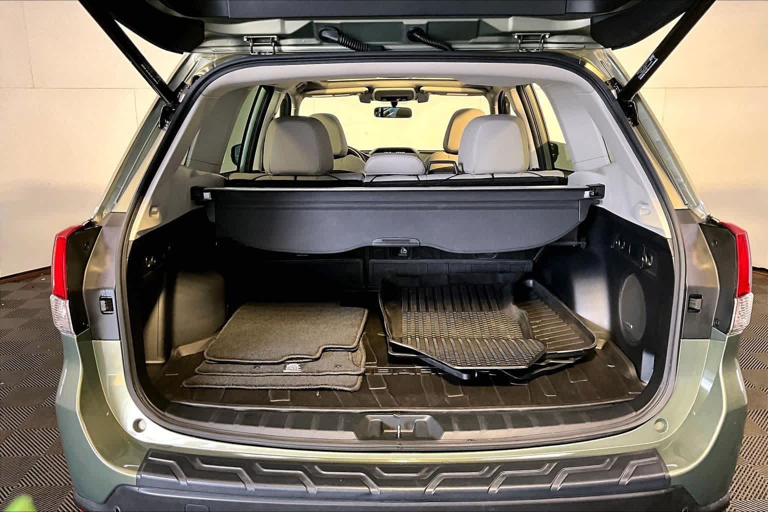Used 2021 Subaru Forester Limited AWD/4WD image 36